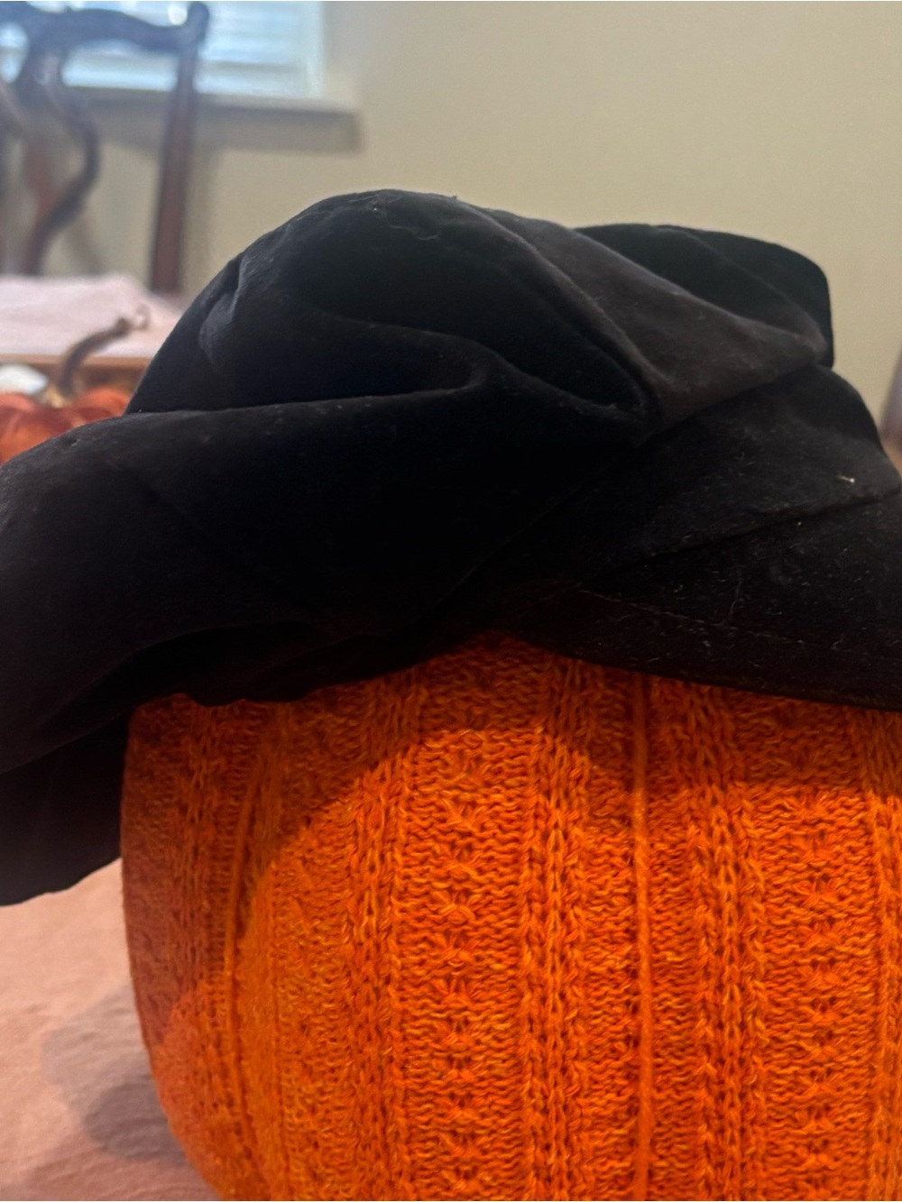 VTG Contempo Casuals Black Velvet Slouchy Cabbie Hat One Size Retro 90s